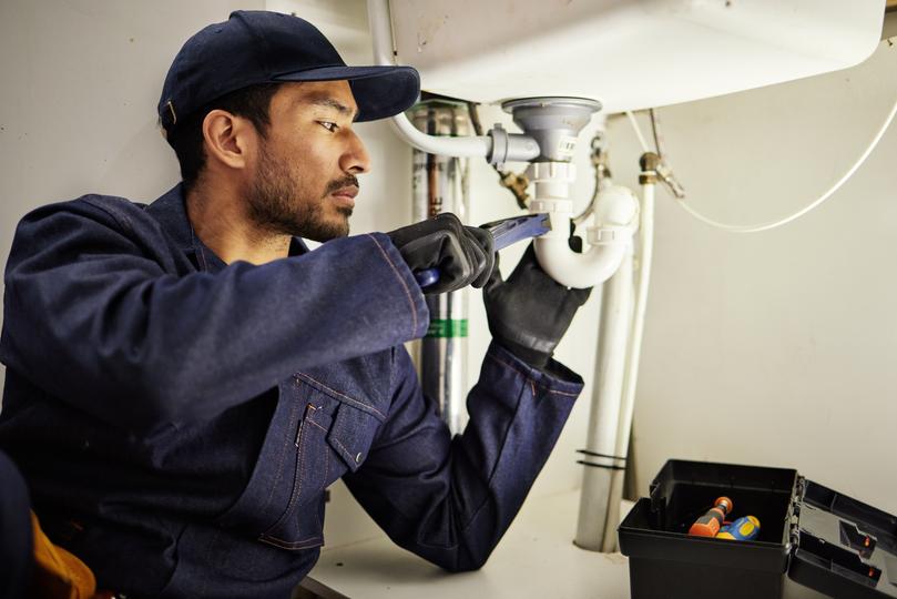 How Plumbyng.co.uk works for finding hydro jetting services
